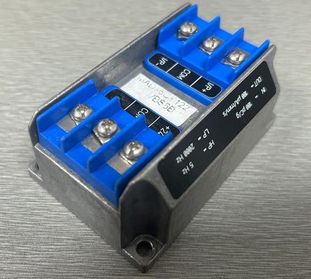 IPC704 244-704-000-042 A1-B03-C100-D100-E5-F2000-G0-H0-I0 Signal Conditioner Piezoelectric-based Transducer