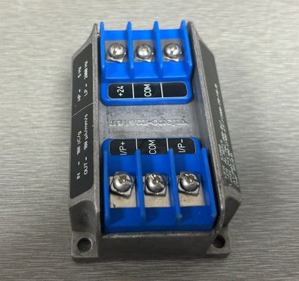 IPC704 244-704-000-042 A1-B03-C100-D100-E5-F2000-G0-H0-I0 Signal Conditioner Piezoelectric-based Transducer